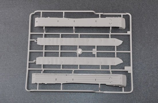 Trumpeter 05581 Russian T-80BVD MBT (1:35)