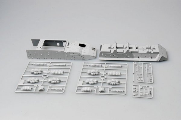 Trumpeter 00395 M1127 Stryker Reconnaissance Vehicle (RV) (1:35)