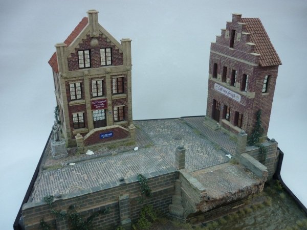 RT-Diorama 35215 Diorama-Base:&quot;Broken Bridge&quot; 1/35