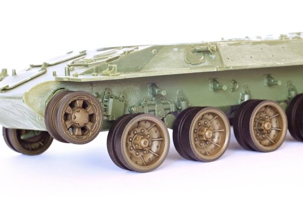 QuickWheel QW-121 AMX-30 / AUF1 155mm - MENG 1/35