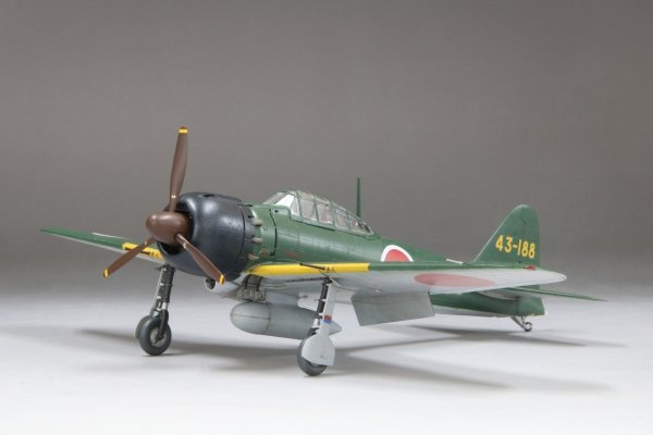 Fine Molds FZ03 IJN A6M5a Carrier Fighter Zero Model 52 1/48