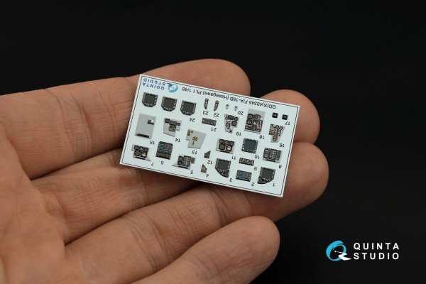 Quinta Studio QDS-48345 F/A-18B 3D-Printed &amp; coloured Interior on decal paper (Hasegawa) (Small version) 1/48