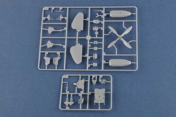 Hobby Boss 85811 P-47D Thunderbolt Fighter 1/48