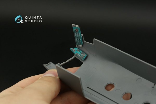 Quinta Studio QDS-48380 Mi-8MT 3D-Printed &amp; coloured Interior on decal paper (AMK) (Small version) 1/48