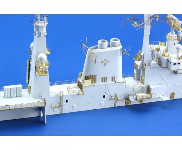 Eduard 53136 HMS Illustrious superstructure AIRFIX 1/350