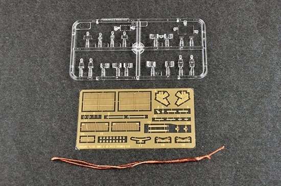 Trumpeter 09549 Russian BMO-T specialized heavy armored personnel carrier 1/35