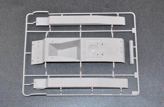 Trumpeter 05583 Soviet S-51 Self-Propelled Gun (1:35)