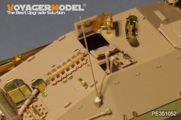 Voyager Model PE351052B WWII German Sd.Kfz.138/2 Hetzer Tank Destroyer Early Version (B ver include Gun Barrel) For ACADMY 13278 1/35