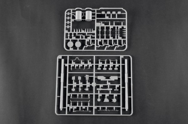 Trumpeter 09604 T-72M1 MBT 1/35