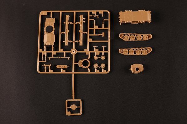 Hobby Boss 82956 German Pz.Kpfw. 38(t) Ausf.E/F 1/72