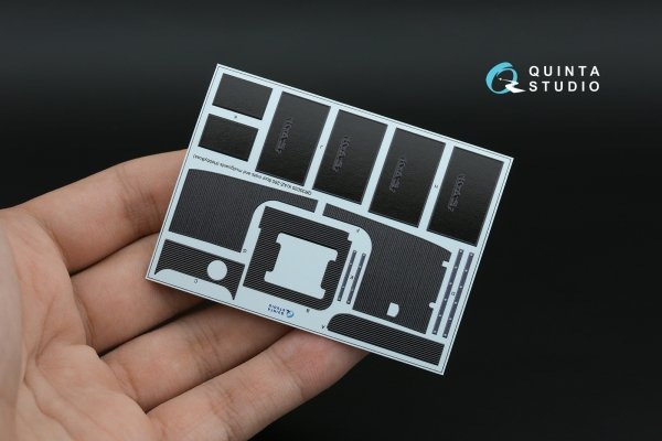 Quinta Studio QR35035 KrAZ-260 floor mats and mudguards (HobbyBoss) 1/35