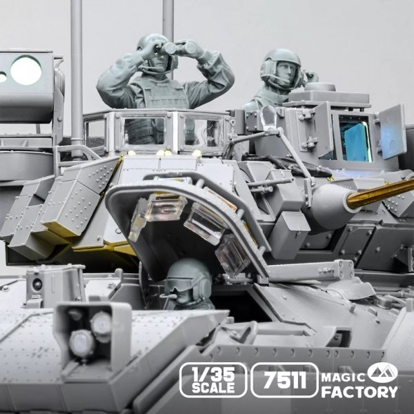 Magic Factory 7511 Modern U.S. Army Combat Vehicle Crew Set (2020s) 1/35