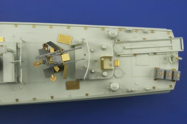 Eduard 53009 S-100 Schnellboot REVELL 1/72