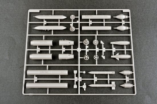 Trumpeter 03226 Russian MIG-29UB Fulcrum 1/32