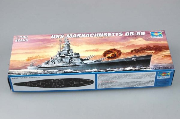 Trumpeter 05761 American Battleship USS Massachusetts (BB-59) 1:700