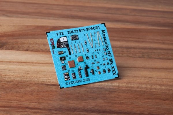 Eduard 3DL72071 Mosquito NF Mk. XXX SPACE SPECIAL HOBBY 1/72