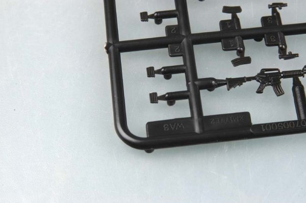 Trumpeter 00505 American machine gun AR-15/M16/M4 FAMILY-XM117 E1/E2 1/35