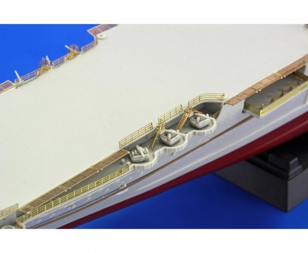 Eduard 17034 USS Lexington CV-2 05/1942 TRUMPETER 1/700