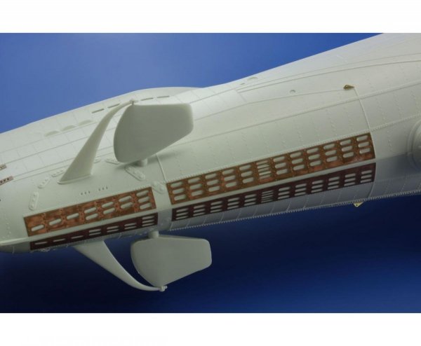 Eduard BIG5338 GERMAN SUBMARINE TYPE IX C/40 REVELL 1/72