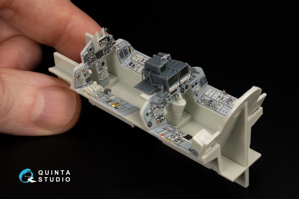 Quinta Studio QD+48058 Tornado F.3 3D-Printed &amp; coloured Interior on decal paper (Revell) (with 3D-printed resin parts) 1/48
