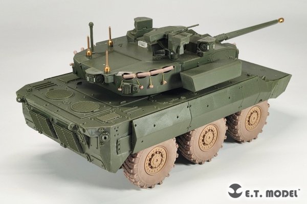 E.T. Model P35-167 Modern French AMX-10RCR Tank Destroyer Sagged wheels 1/35