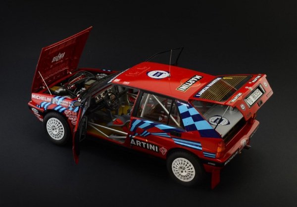 Italeri 4712 Lancia Delta HF Integrale Sanremo 1989 1/12