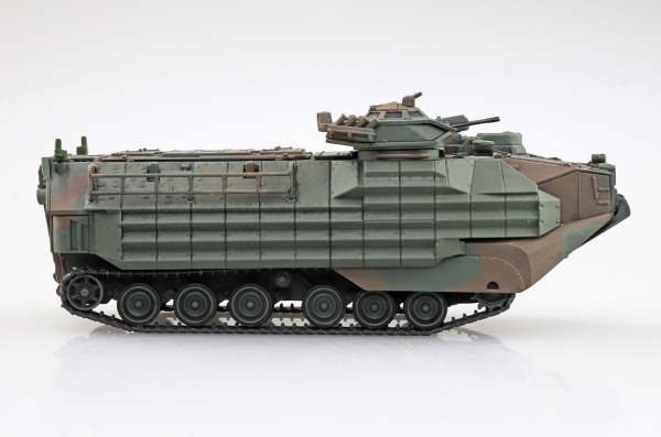 Aoshima 05664 JGSDF AAVP7A1 RAM/RS Amphibious Rapid Deployment Brigade 1/72