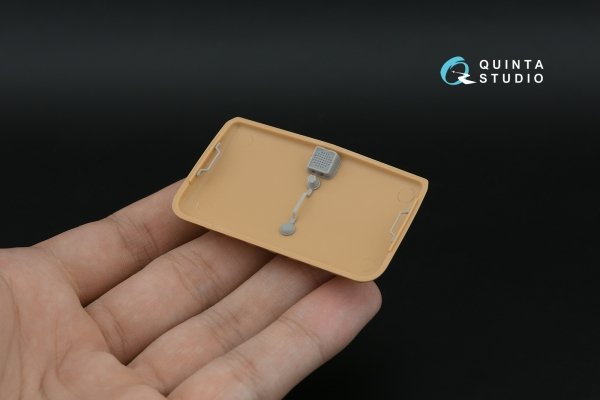 Quinta Studio QD+35161 KrAZ-6322 3D-Printed &amp; coloured Interior on decal paper (HobbyBoss) (with 3D-printed resin parts) 1/35