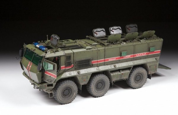 Zvezda 3701 Russian armored vehicle Typhoon-K 1/35