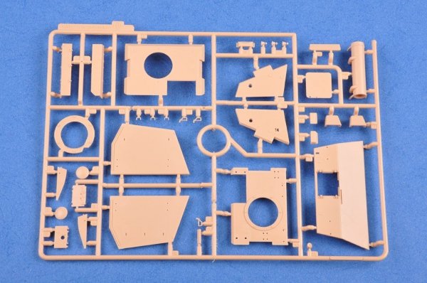 Hobby Boss 80135 German STURMPANZER IV EARLY VERSION MID PRODUCTION W/INTERIOR