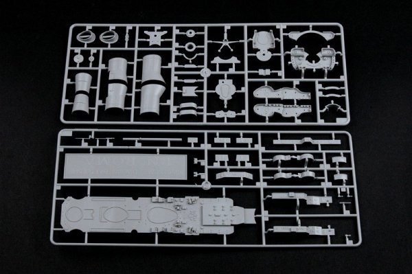 Trumpeter 05318 Italian Navy Battleship RN Roma (1:350) 