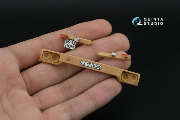 Quinta Studio QD+35159 KrAZ-260 3D-Printed &amp; coloured Interior on decal paper (HobbyBoss) (with 3D-printed resin parts) 1/35