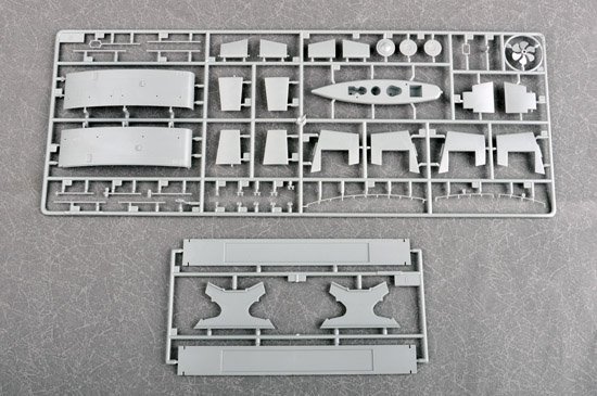 Trumpeter 05903 Russian Kilo Class Attack Submarine 1/144