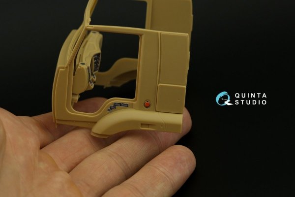 Quinta Studio QD35064 Pantsir-S1 (SA-22 Greyhound) 3D-Printed &amp; coloured Interior on decal paper (Meng) 1/35