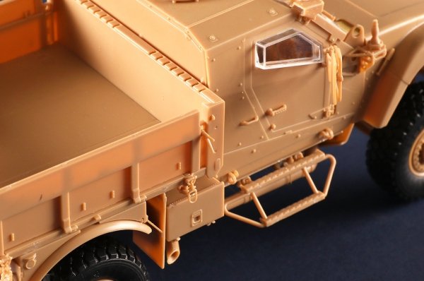 I Love Kit 63556 M-ATV CargoCarrier 1/35