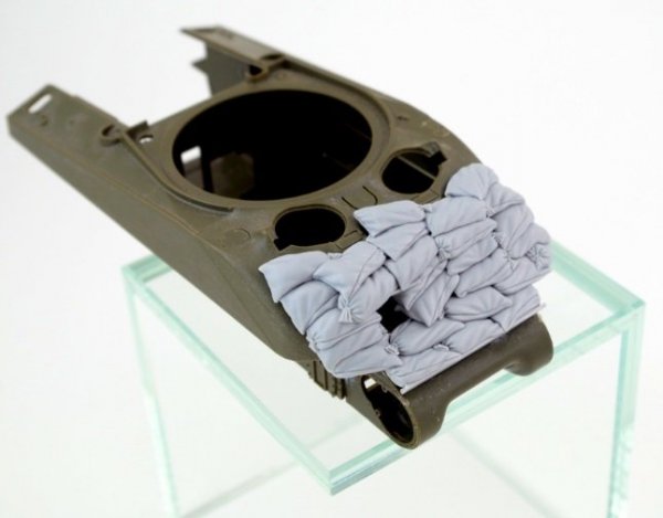 Panzer Art RE35-656 Sandbags armor for M4 “Sherman Composite” 1/35