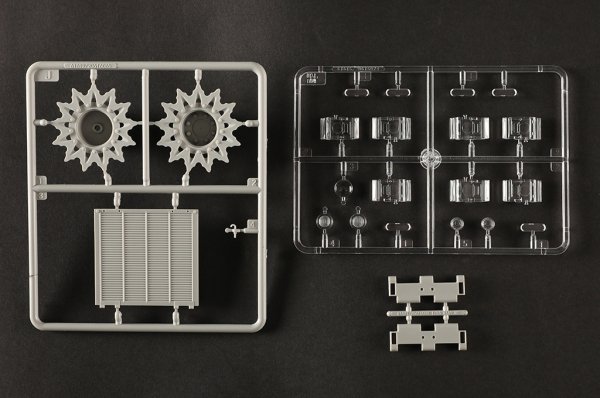 I Love Kit 61621 M4A3E8 Thunder VII - US Medium Tank 1/16