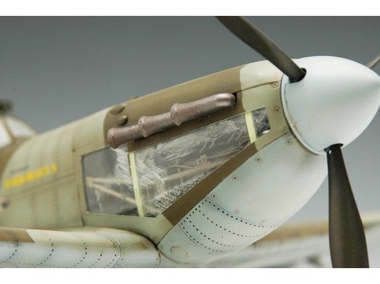 Trumpeter 02403 SPITFIRE Mk.Vb (1:24)