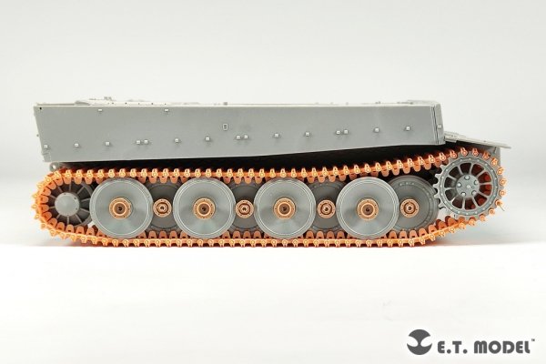 E.T. Model P35-295 WWII German TIGER I Early Roadwheel Hubs 1/35