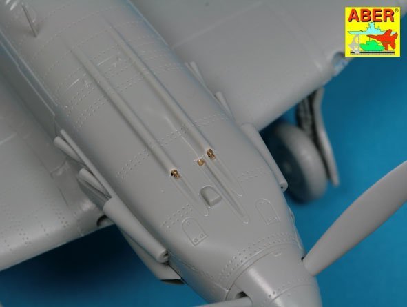 Aber A48114 Armament for Soviet fighter MIG-3 2x7,62ShKAS; 1x12,7mm UBS; pitot tube (1:48)
