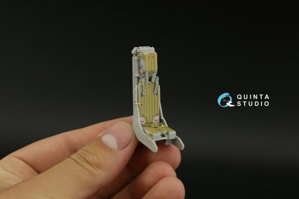 Quinta Studio QD32194 AV-8B Harrier II late 3D-Printed &amp; coloured Interior on decal paper (Trumpeter) 1/32