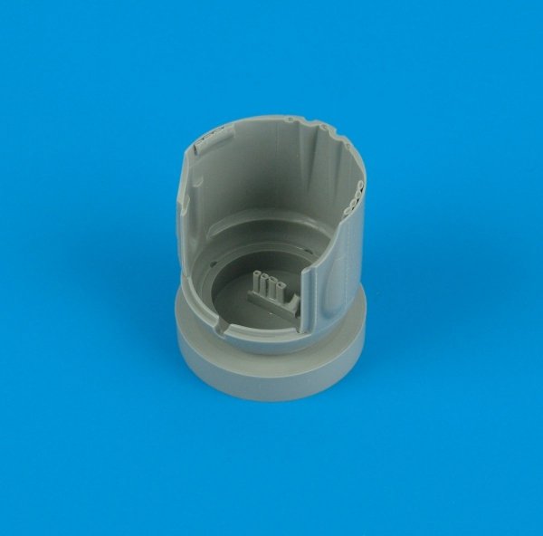 Quickboost QB48117 Fw 190A-8 cowling with exhaust Eduard 1/48