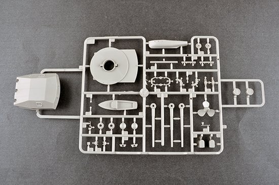 Trumpeter 03714 German Battleship Gneisenau 1/200