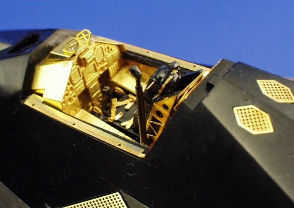 Eduard 73253 F-117 1/72 HASEGAWA