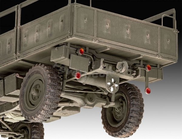 Revell 63348 Unimog 404 S Model Set 1/35