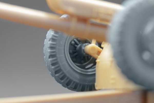 ScaleX WM 35014С D-30 Ordinary and sagged wheel set (for Trumpeter) 1/35