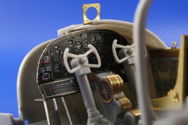 Eduard 49322 B-25B interior 1/48 ACCURATE MINIATURES