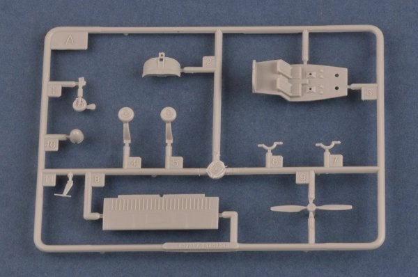 Hobby Boss 80299 ZLIN Z-42M 1/72