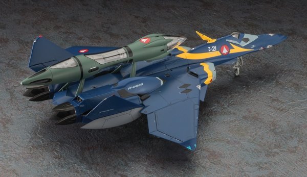 Hasegawa 65887 Macross Plus YF-21 w/ Fast Pack &amp; Fold Booster 1/72