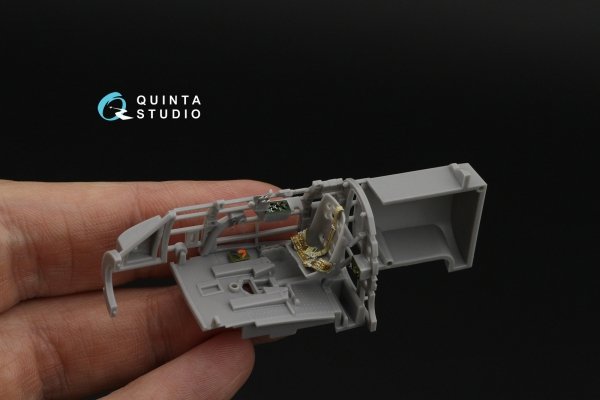 Quinta Studio QD48624 A6M5 Zero, Mitsubishi Prod. 3D-Printed &amp; coloured Interior on decal paper (Fine Molds) 1/48
